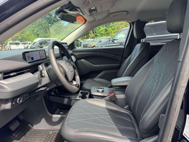 2023 Ford Mustang - $26,299