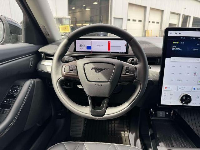2023 Ford Mustang - $26,299