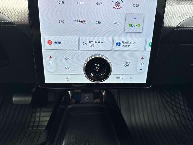 2023 Ford Mustang - $26,299