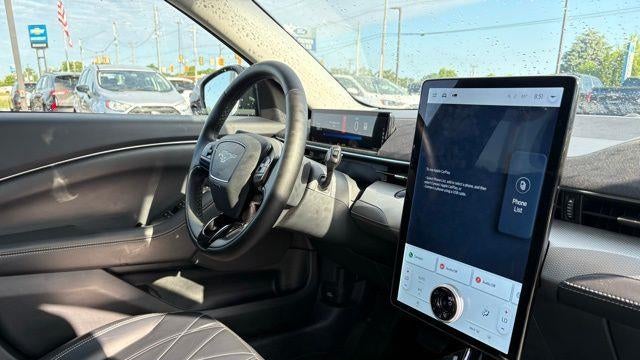 2022 Ford Mustang Mach-E Select