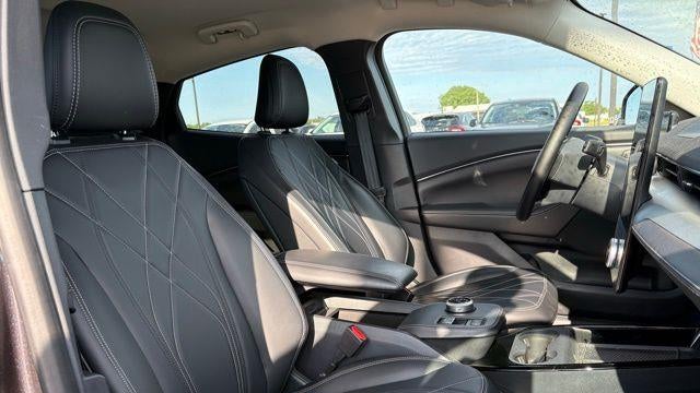 2022 Ford Mustang Mach-E Select