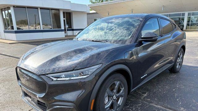 2022 Ford Mustang Mach-E Select