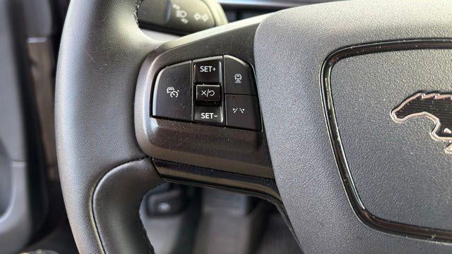 2022 Ford Mustang Mach-E Select