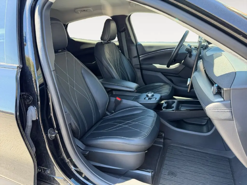 2023 Ford Mustang - $28,788