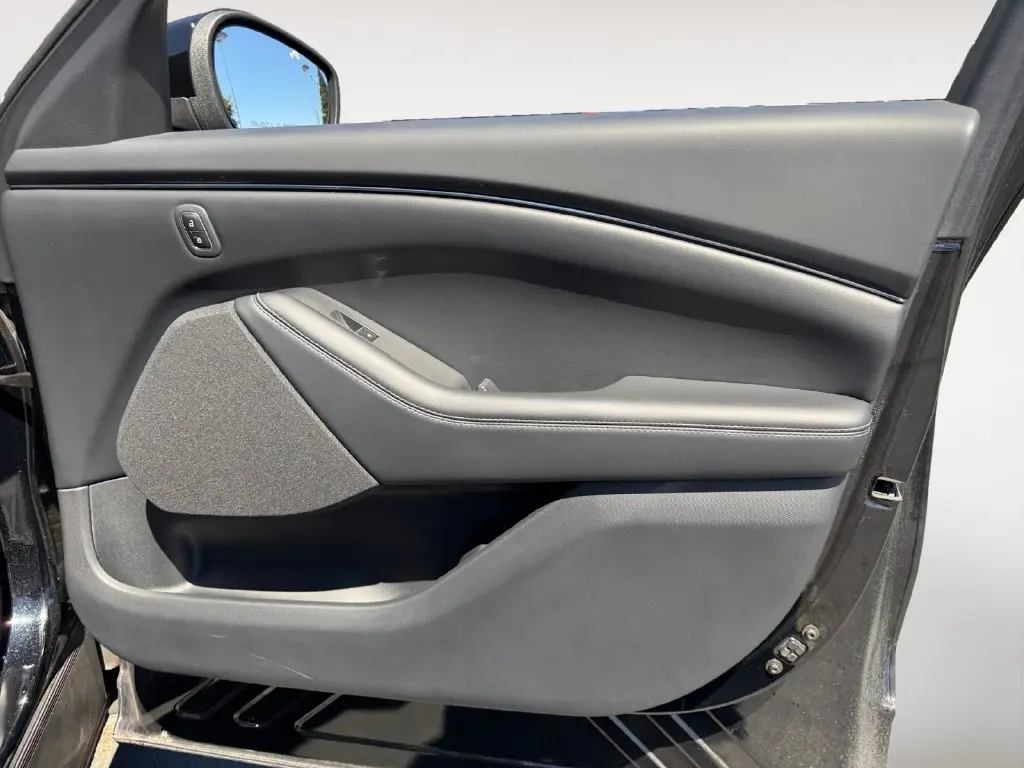 2023 Ford Mustang - $28,788
