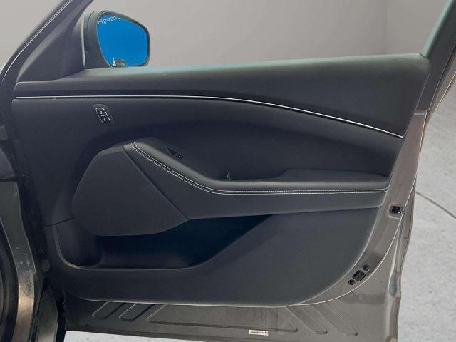 2023 Ford Mustang - $26,999