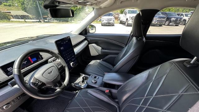 2022 Ford Mustang Mach-E Select
