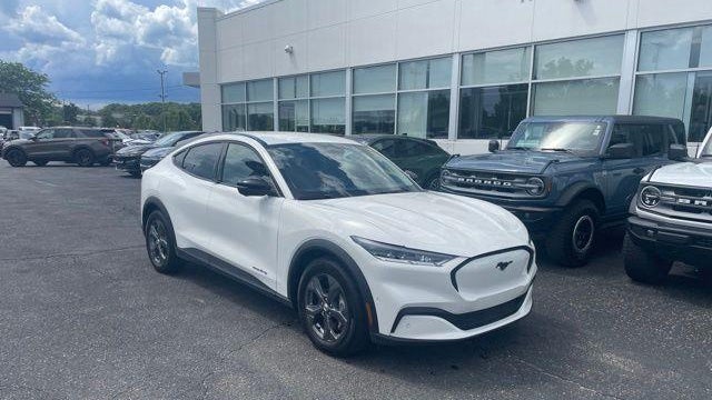 2023 Ford Mustang Mach-E Select