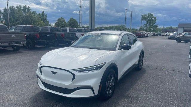 2023 Ford Mustang Mach-E Select
