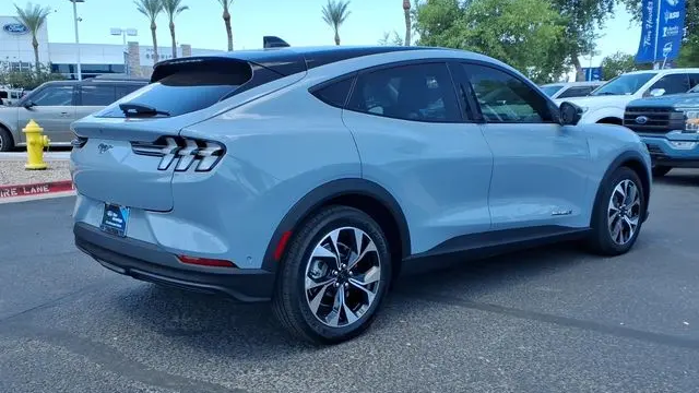 2024 Ford Mustang Mach-E Select