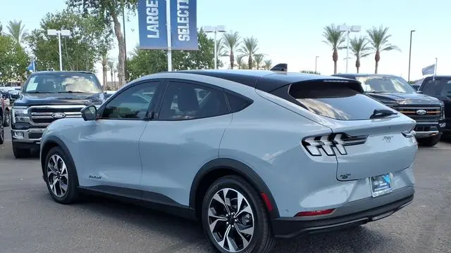 2024 Ford Mustang Mach-E Select