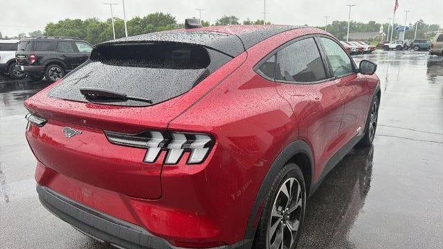 2024 Ford Mustang Mach-E Select