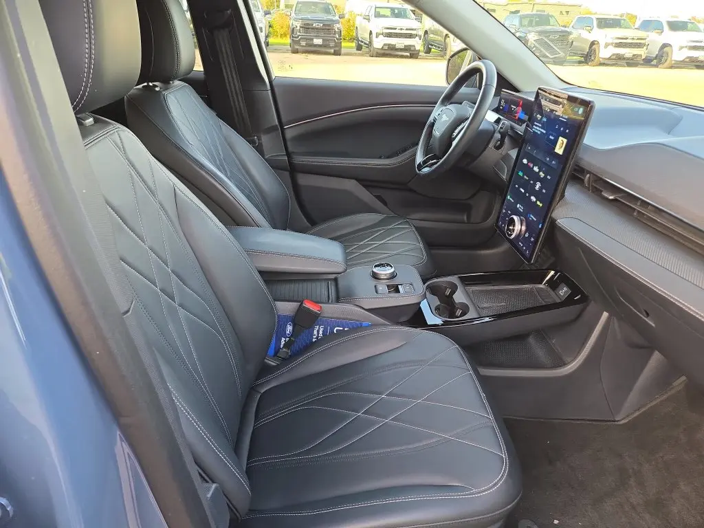 2024 Ford Mustang - $29,681