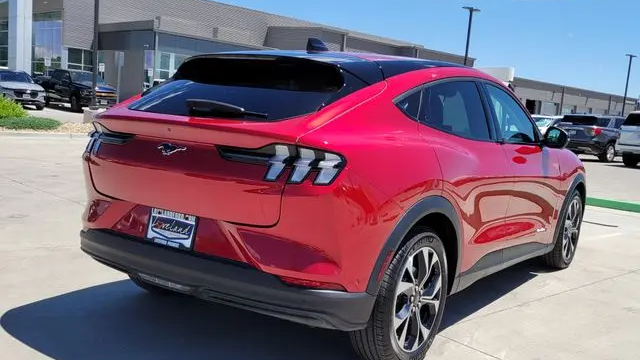 2024 Ford Mustang Mach-E Select
