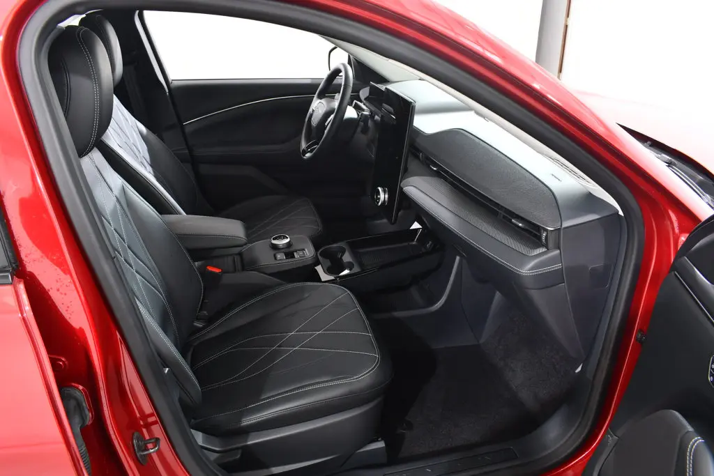 2024 Ford Mustang - $32,755