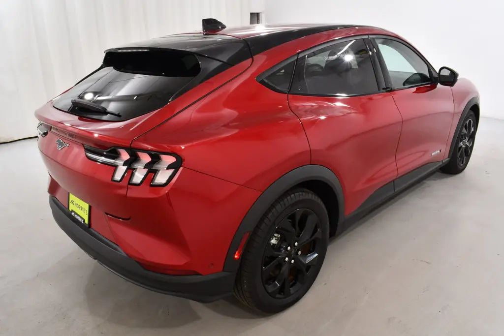 2024 Ford Mustang - $32,755