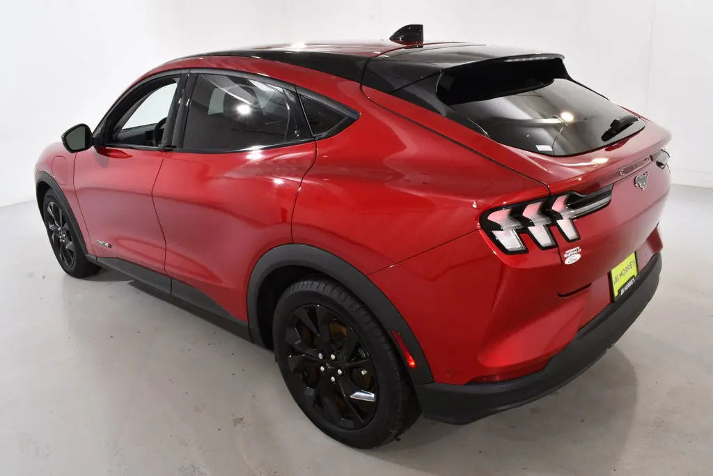 2024 Ford Mustang - $32,755