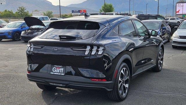 2024 Ford Mustang Mach-E Select