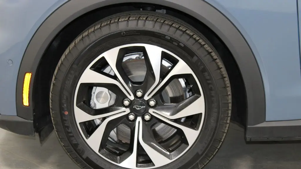 2024 Ford Mustang Mach-E Select