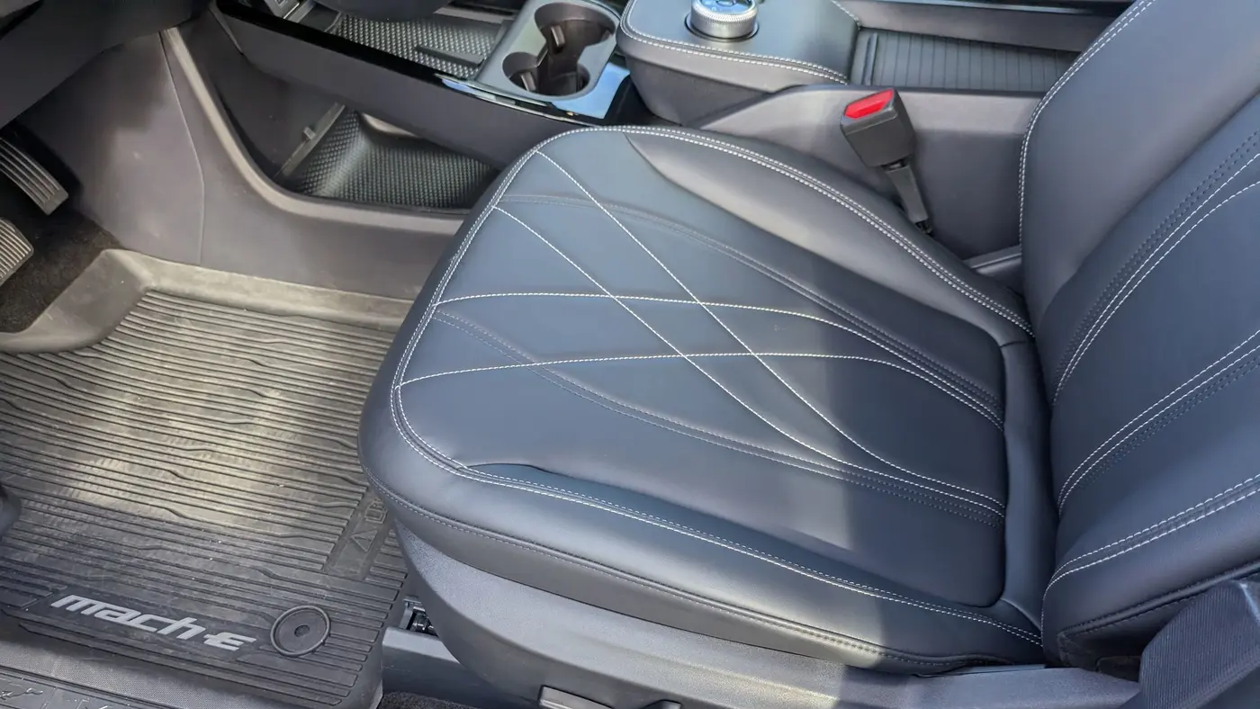 2024 Ford Mustang Mach-E Select