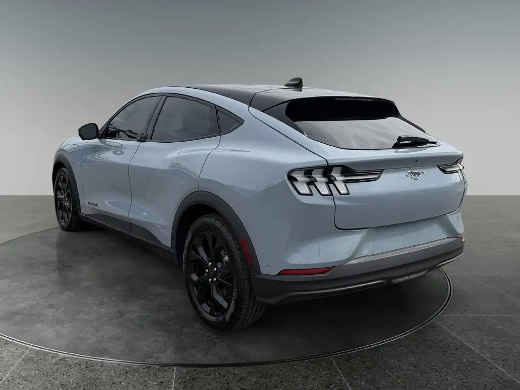 2024 Ford Mustang - $30,631