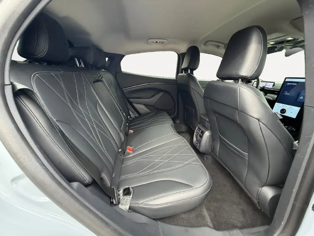 2024 Ford Mustang - $30,631