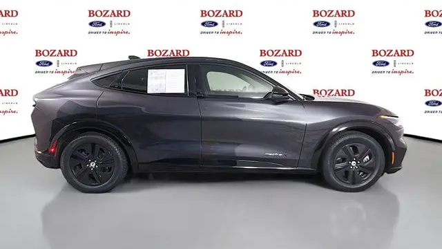 2022 Ford Mustang Mach-E California Route 1