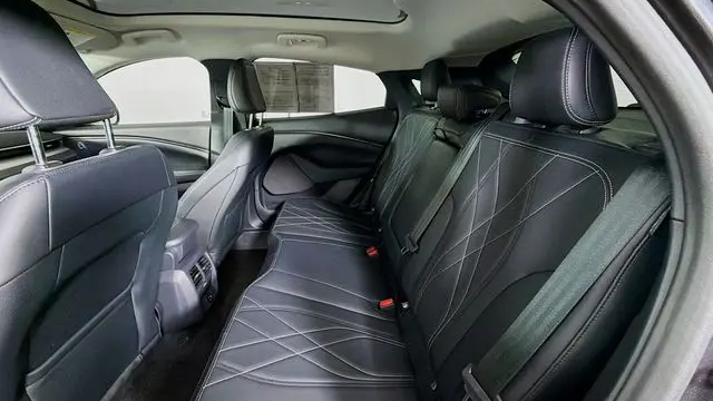 2022 Ford Mustang Mach-E California Route 1