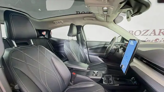 2022 Ford Mustang Mach-E California Route 1