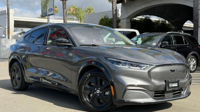 2023 Ford Mustang Mach-E California Route 1