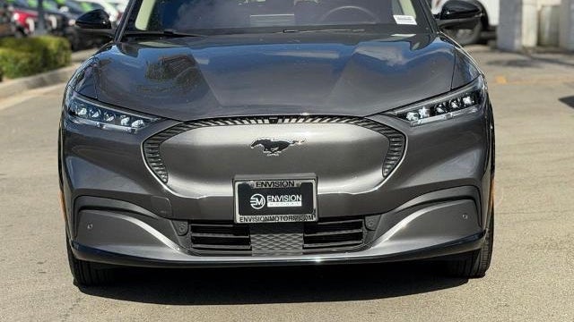 2023 Ford Mustang Mach-E California Route 1