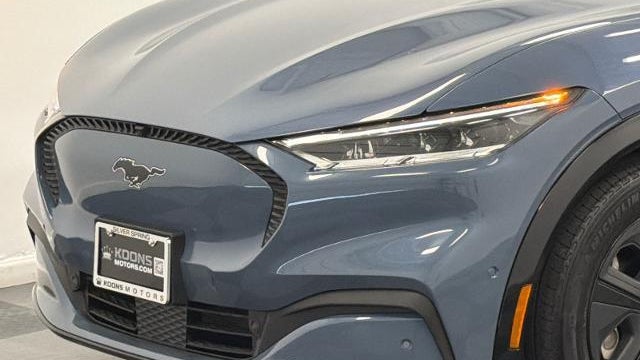 2023 Ford Mustang Mach-E California Route 1