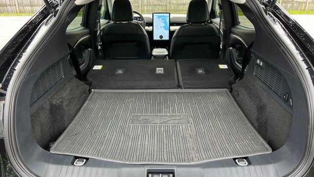 2023 Ford Mustang Mach-E California Route 1