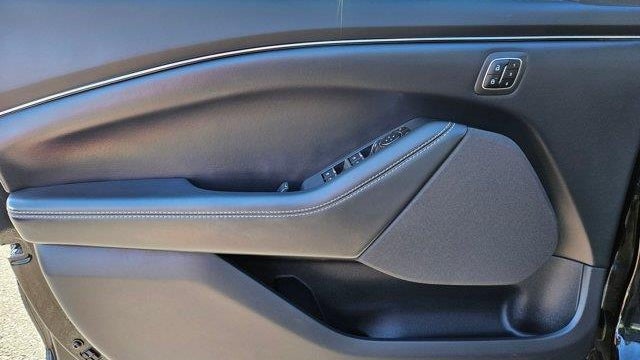 2023 Ford Mustang Mach-E California Route 1