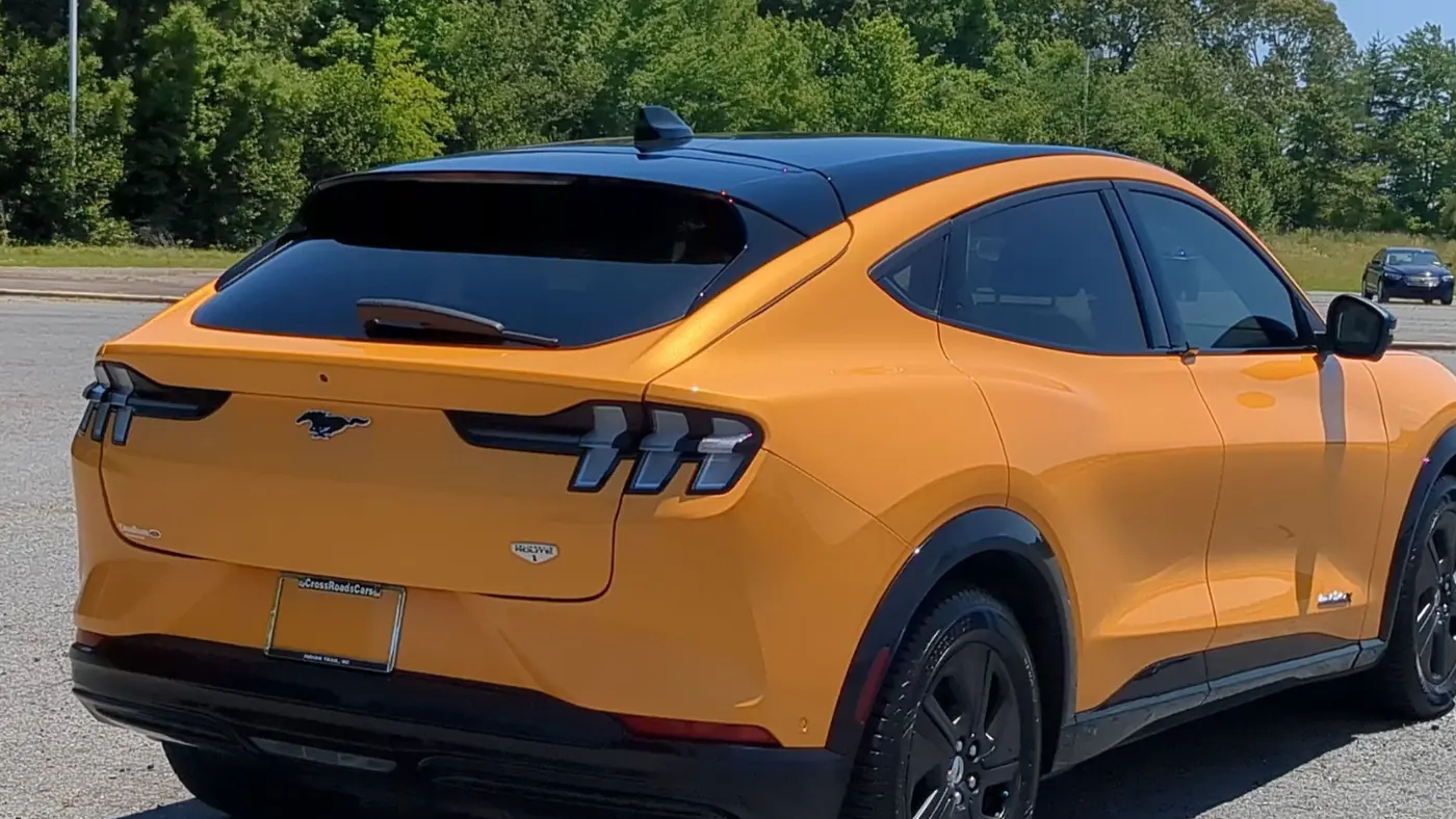 2023 Ford Mustang Mach-E California Route 1