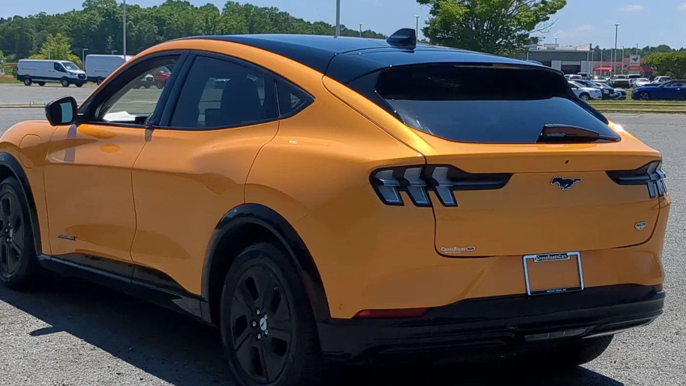 2023 Ford Mustang Mach-E California Route 1