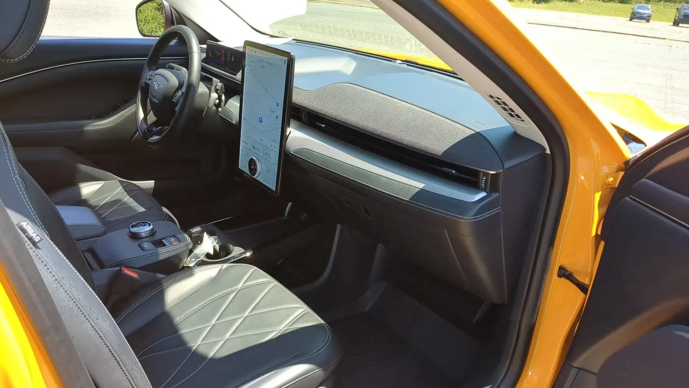 2023 Ford Mustang Mach-E California Route 1