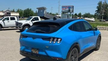 2022 Ford Mustang Mach-E California Route 1