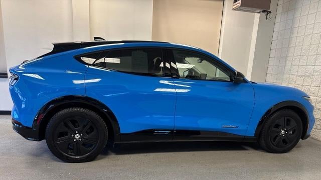 2022 Ford Mustang Mach-E California Route 1