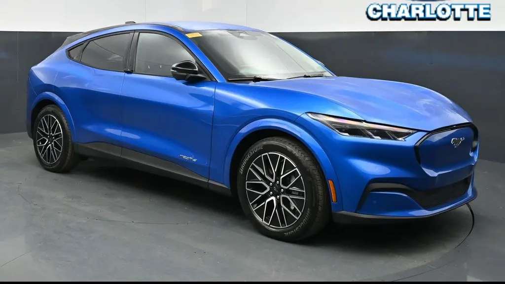 2025 Ford Mustang Mach-E Premium