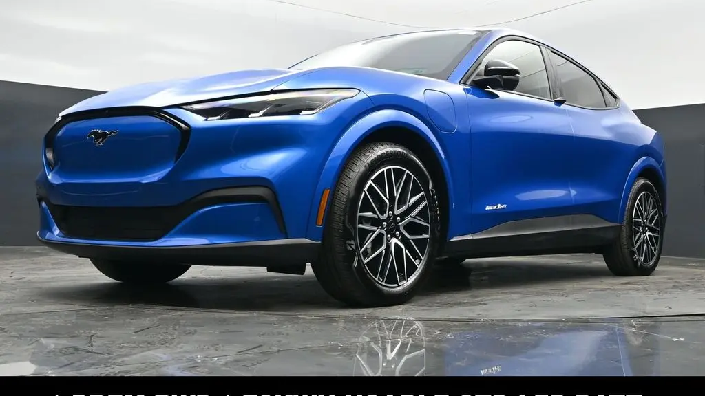 2025 Ford Mustang Mach-E Premium