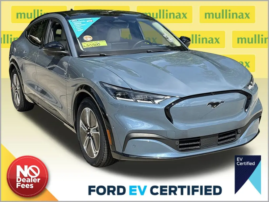 2023 Ford Mustang - $30,901