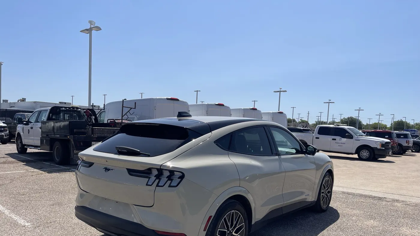 2025 Ford Mustang Mach-E Premium