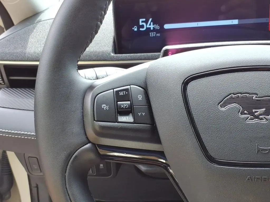 2025 Ford Mustang - $34,990