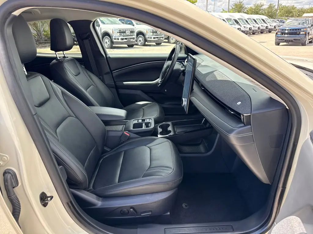 2025 Ford Mustang - $29,901