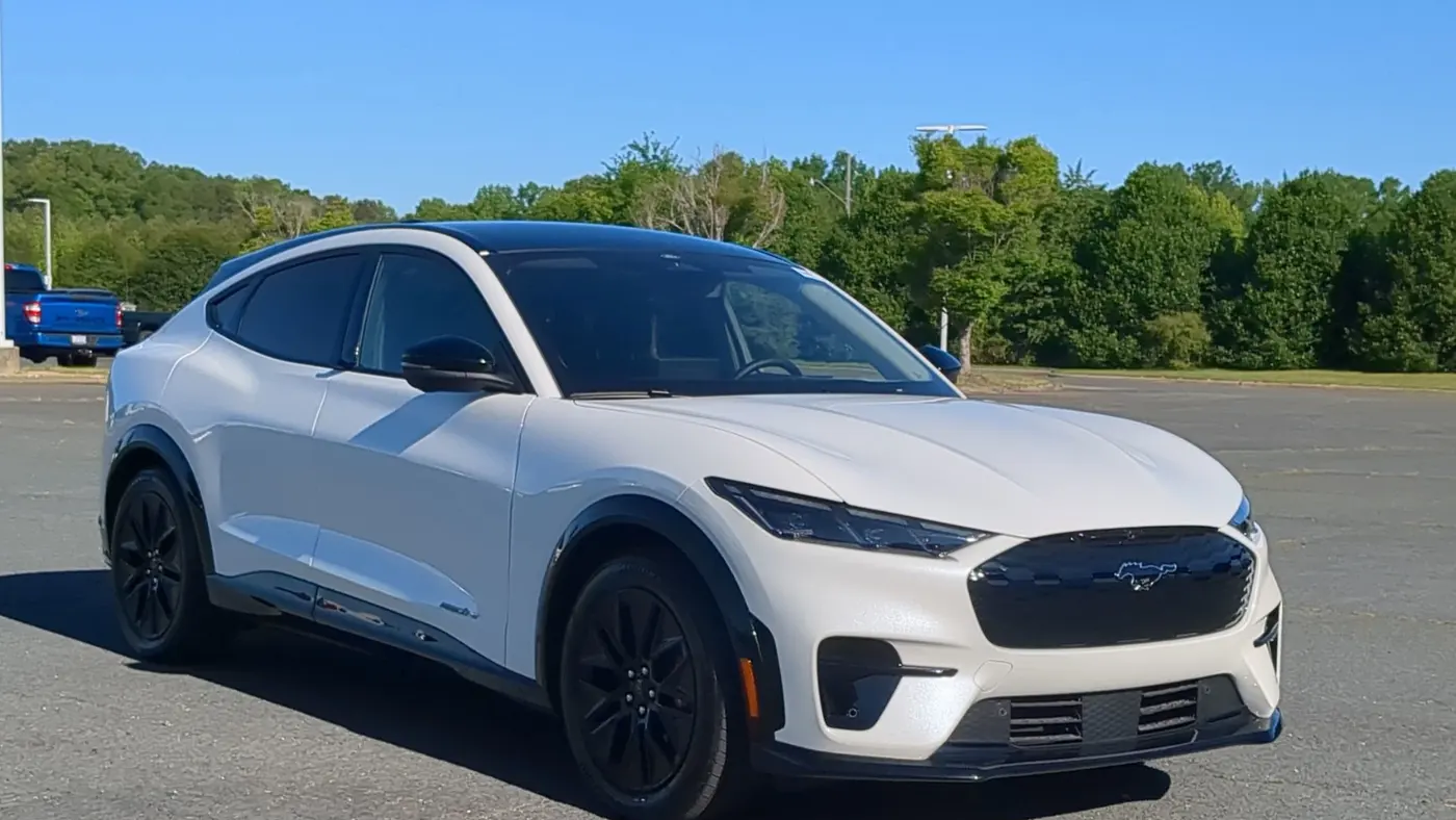 2025 Ford Mustang Mach-E Premium