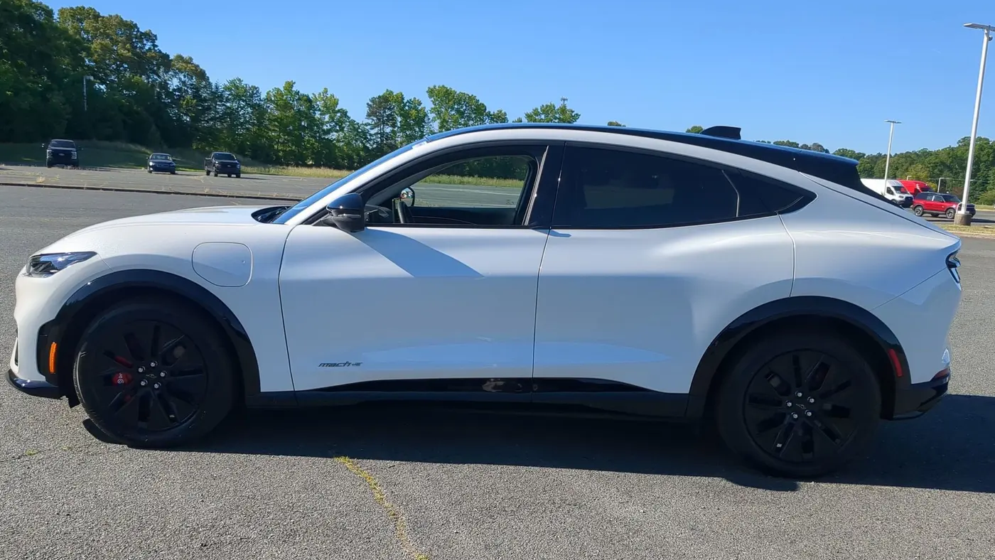2025 Ford Mustang Mach-E Premium
