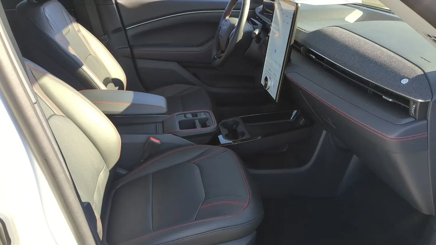 2025 Ford Mustang Mach-E Premium