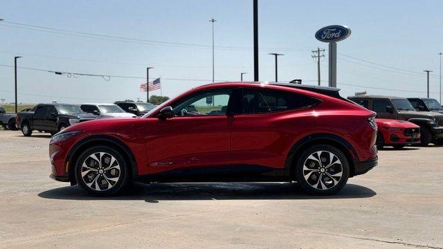 2022 Ford Mustang Mach-E Premium