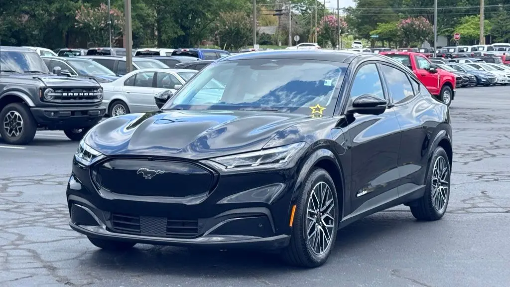 2025 Ford Mustang Mach-E Premium